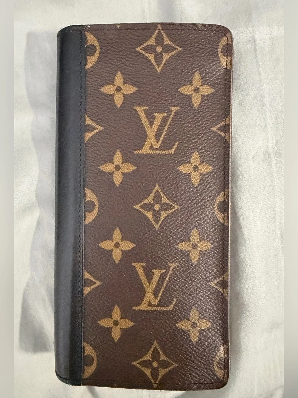 Authentic Louis Vuitton Monogram Macassar Brazza Wallet